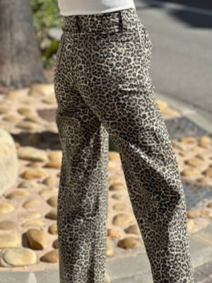 Alternative view of Hlače leopard jeans